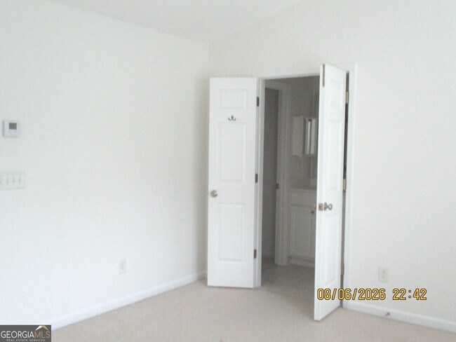 Building Photo - 1112 Thornborough Dr
