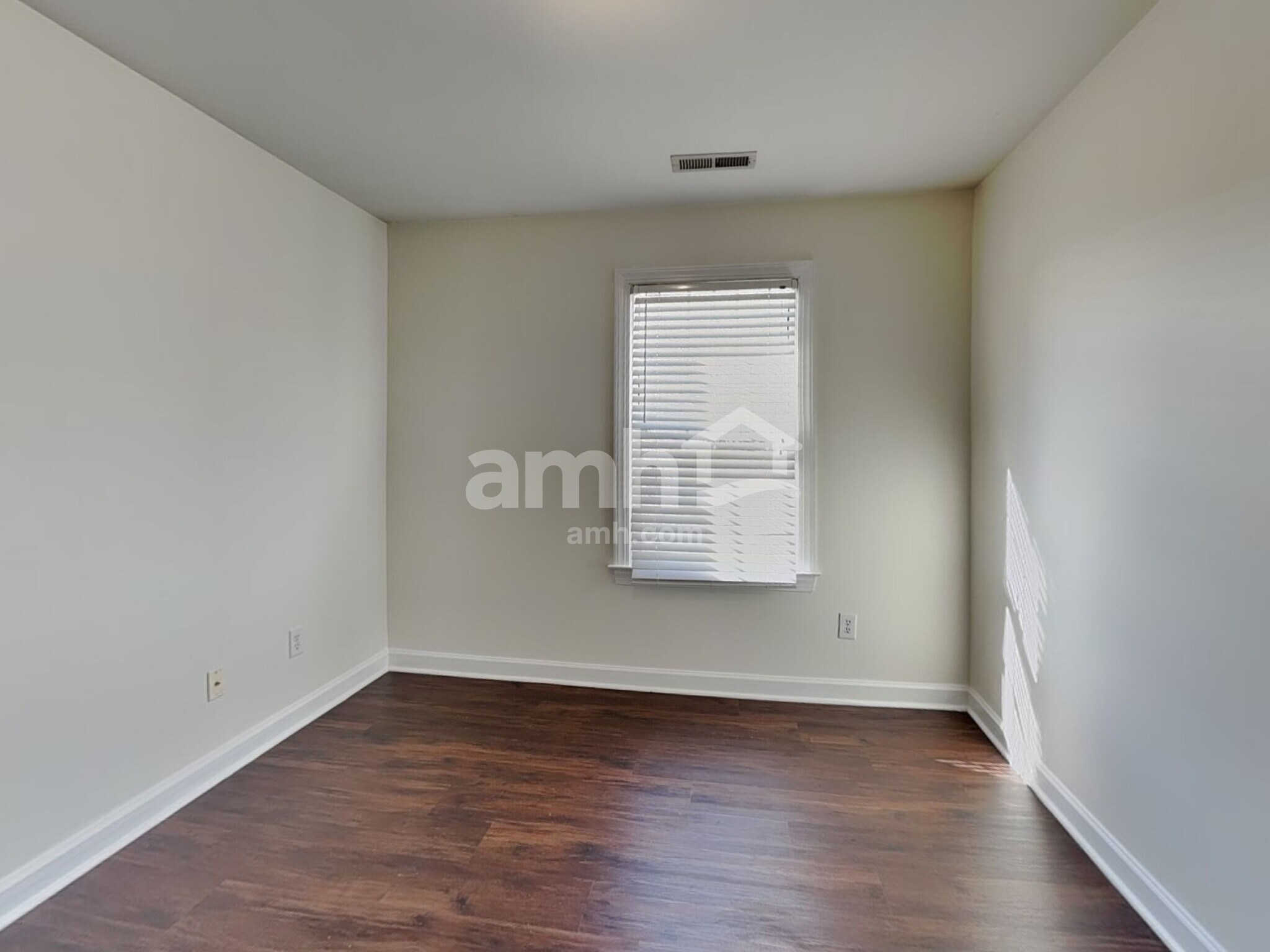 Building Photo - 141 Tortoise Ln