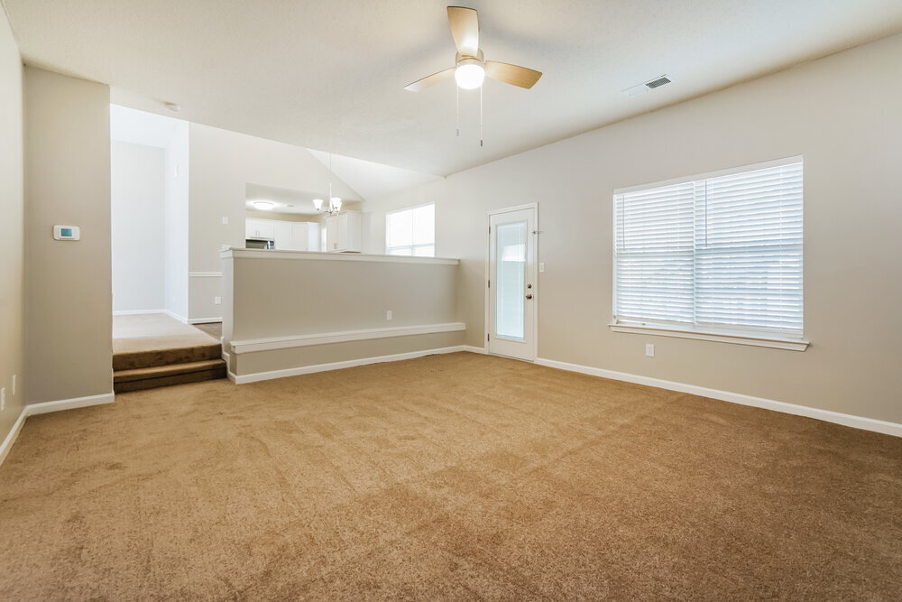 Building Photo - 2780 Highland Hill Pkwy