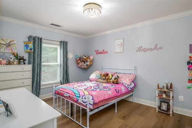 Building Photo - 8456 Marsh Pointe Dr