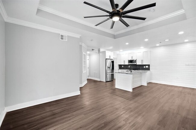 Building Photo - 5304 Bay Club Cir