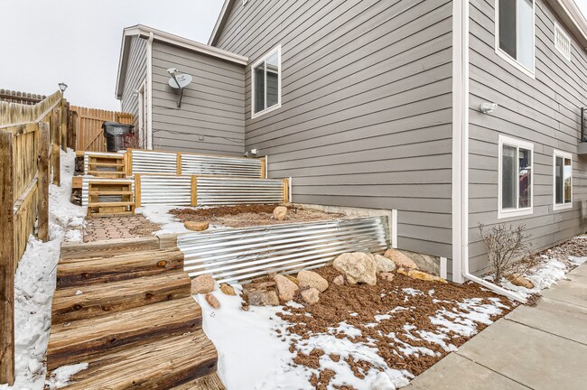 Building Photo - 12237 St Annes Rd