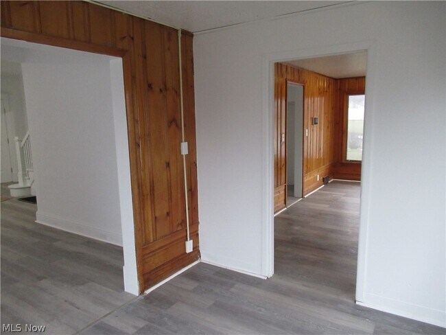 Building Photo - 378 Columbus St