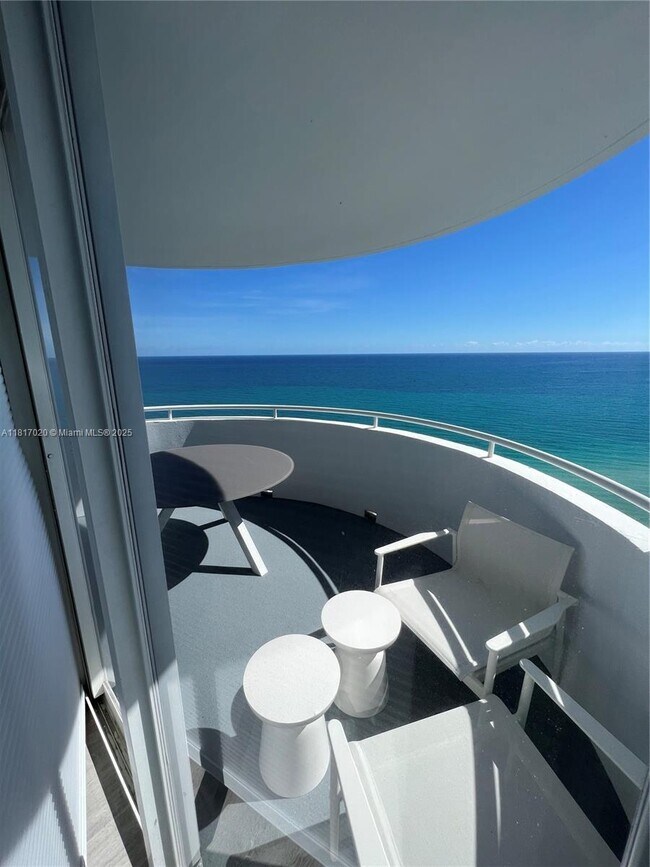 Building Photo - 6301 Collins Ave