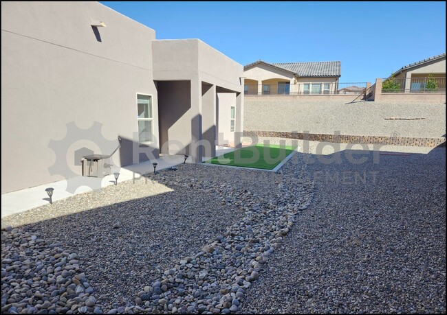 Building Photo - CALL US TODAY AT (505) 808-6467 TO SCHEDUL...