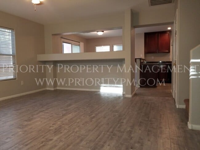 Building Photo - ~~BEAUTIFUL ALIANTE HOME!  3 Bed ~ 1600+ S...