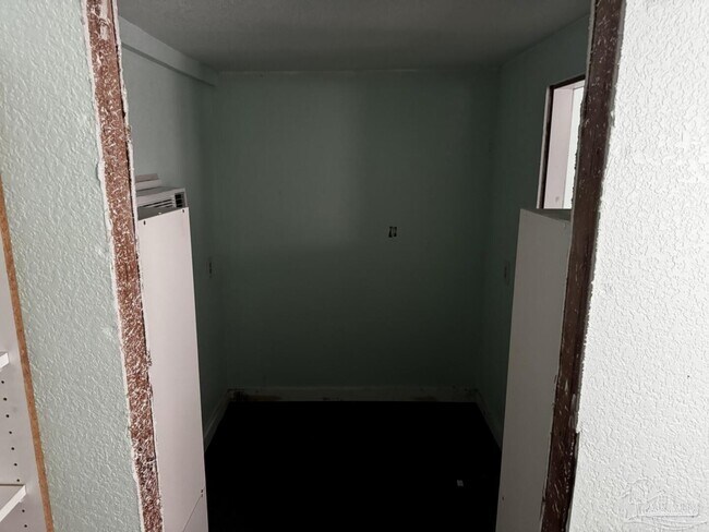 Building Photo - 119 Lenox Pkwy