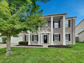 Building Photo - 10709 McClain Dr