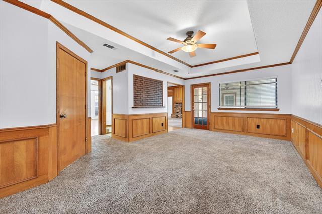Building Photo - 918 Green Brook Dr