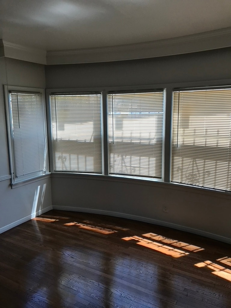 Building Photo - 1803 W 36th St