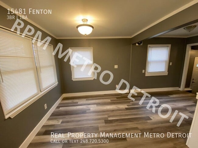 Building Photo - 15481 Fenton-