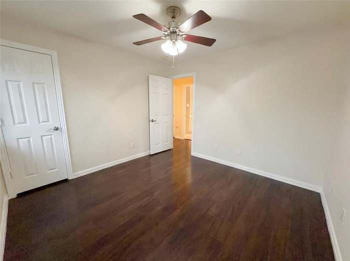 Building Photo - 1951 Pin Oak Dr