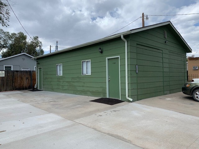 Building Photo - 1342 N Washington Ave