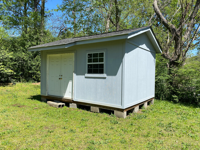 Building Photo - 5225 Woodsey Way