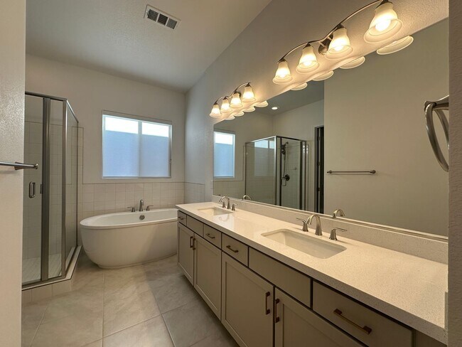 Building Photo - Summerlin Home for Rent