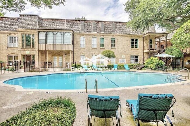 Building Photo - All bills  included condo,  close To TCU