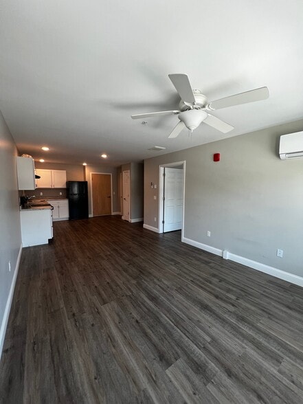 Building Photo - 197 Pearl St