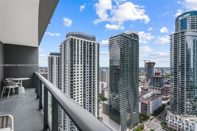 Building Photo - 159 NE 6th St