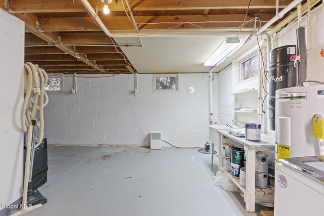 Building Photo - 38 Duncan Rd