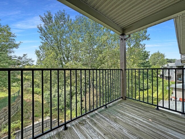 Building Photo - Battle Creek 1 Bedroom / 1 Bath Apartment – Available Now!