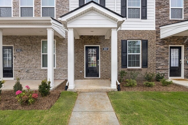 Building Photo - 1017 Keyes Pl