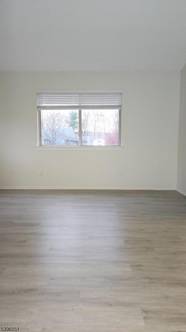 Building Photo - 124 Drake Ln