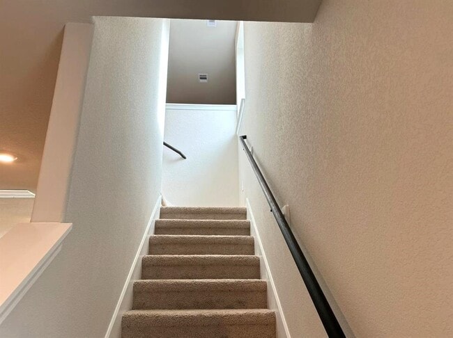 Building Photo - 707 Long Cedar Dr