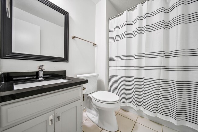 Building Photo - 26 Green Field Pl