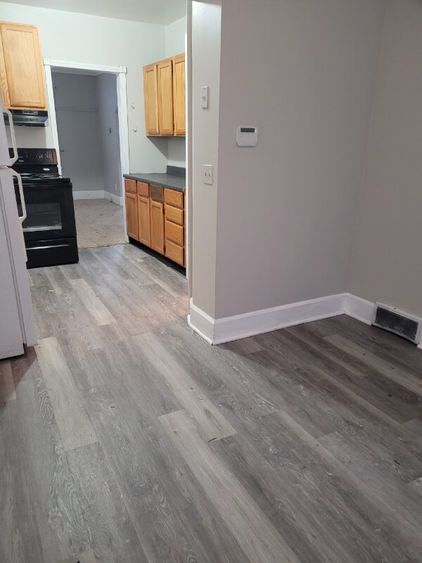 Building Photo - 1725 Talbot St