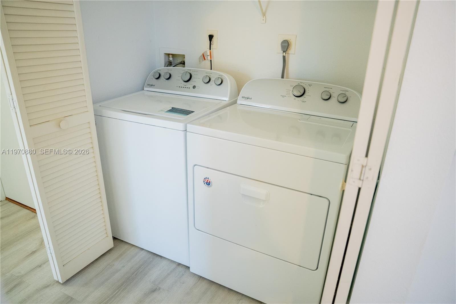 Building Photo - 1760 Palm Cove Blvd