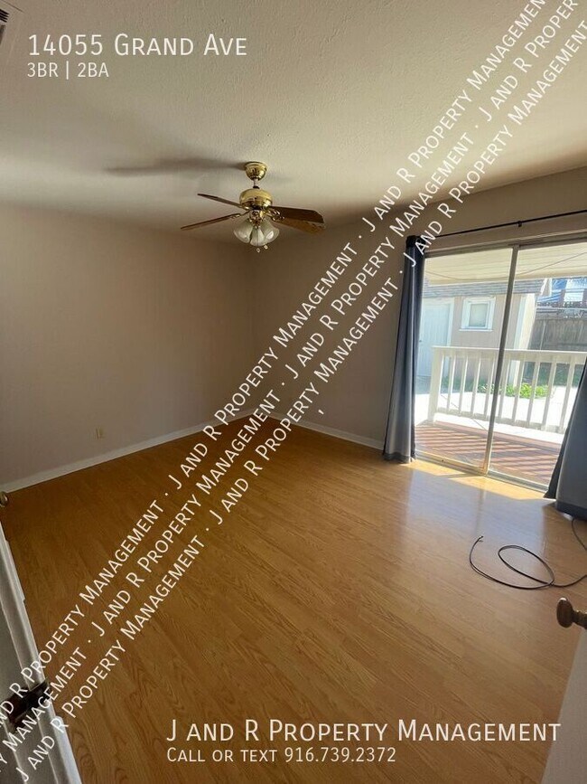 Building Photo - 14055 Grand Ave