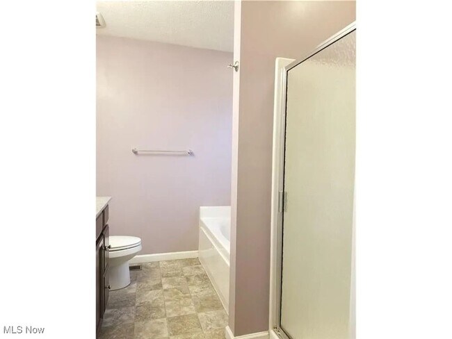 Building Photo - 5055 Lake Forest Dr