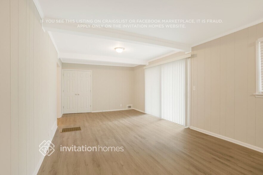 Building Photo - 1804 Timothy Dr SW