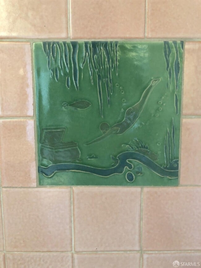 Building Photo - 1537 34th Ave