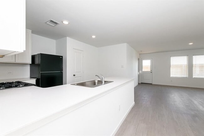 Building Photo - 12516 Huntington Rdg Wy