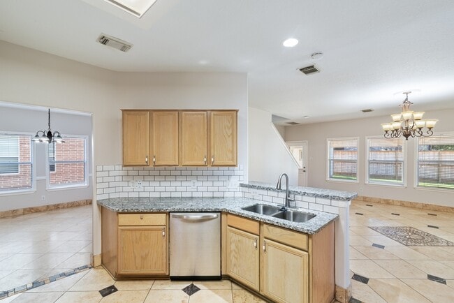 Building Photo - 15423 Day Trip Trail