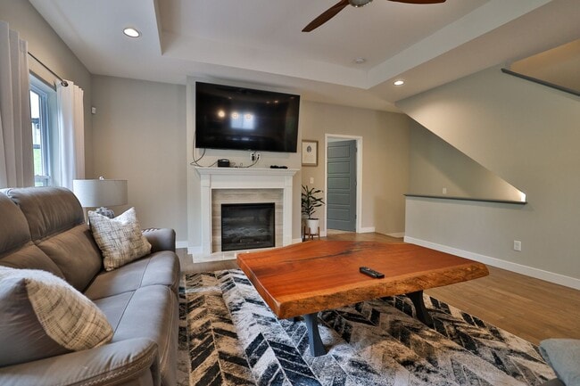 Building Photo - Gorgeous 3 Bedroom Home in Edwardsville