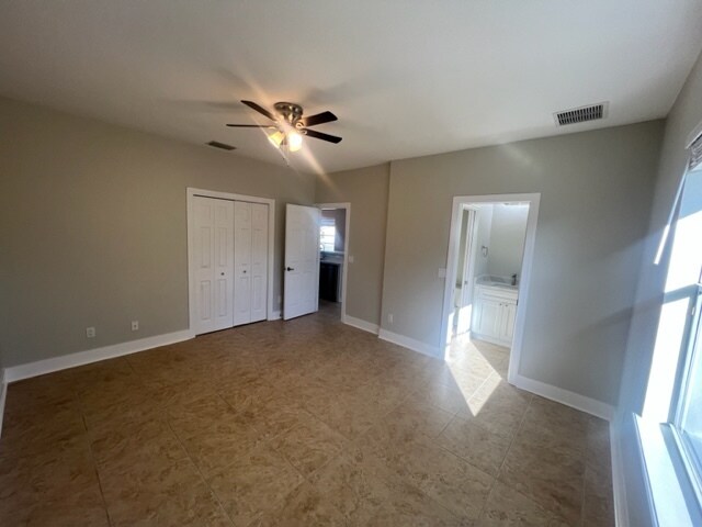 Building Photo - 12219 De Moya Dr