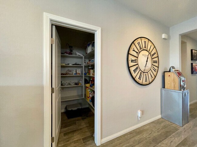 Building Photo - Fully Furnished Designer Home in Guard-Gated Rhodes Ranch – Short-Term Luxury Rental