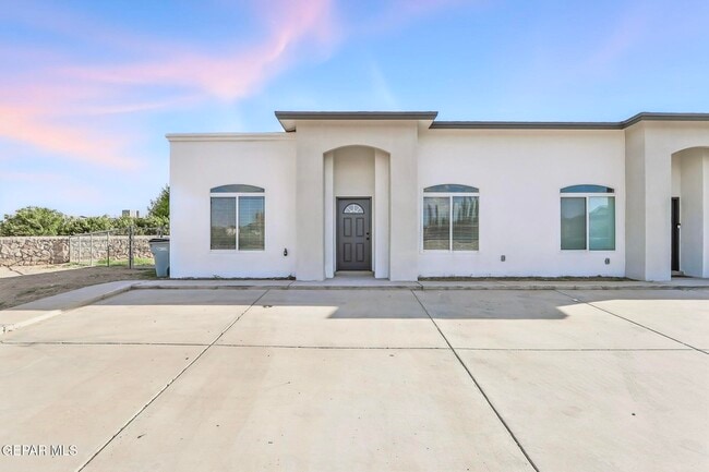 Primary Photo - 5274 Sean Haggerty Dr