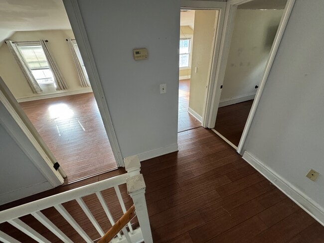 Building Photo - 35 N Main St