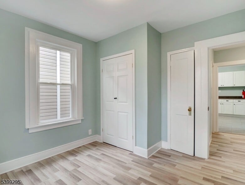 Building Photo - 258 Amherst St