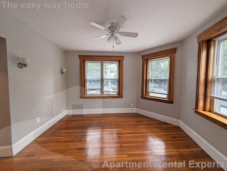 Building Photo - 99 Hancock St