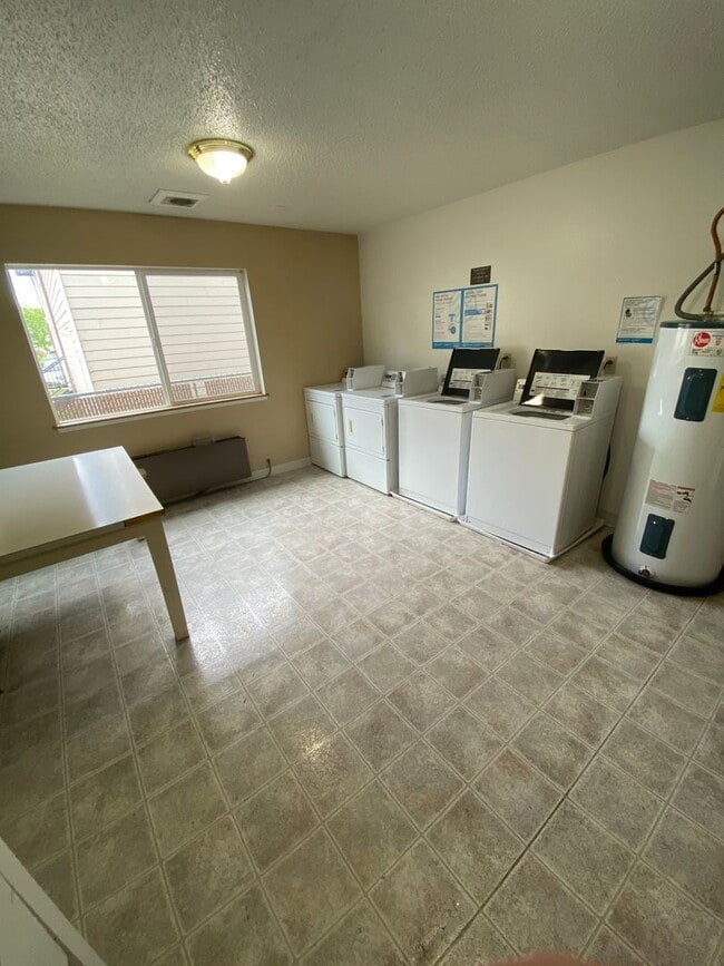 Building Photo - Don't Let Free Rent Slip Away—Ends 7/31!