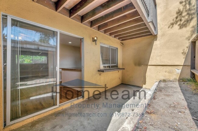 Building Photo - 2 BR/ 2 BA 894 SQFT CONDO IN MISSION VALLE...