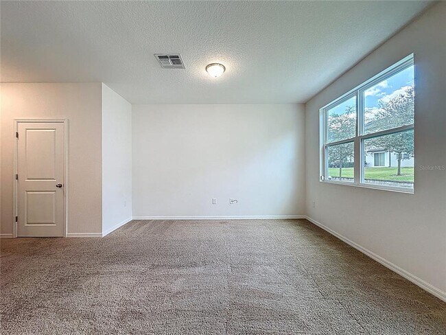 Building Photo - 927 Grandin St