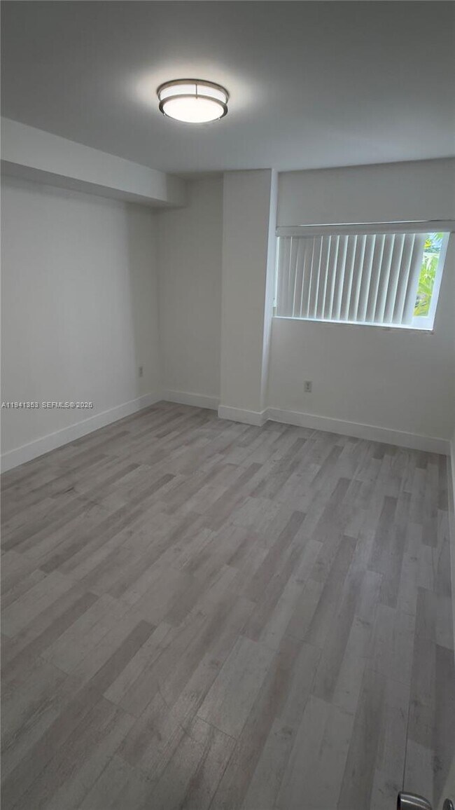 Building Photo - 1029 NW 3rd St