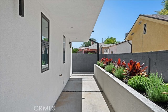 Building Photo - 6704 Kester Ave