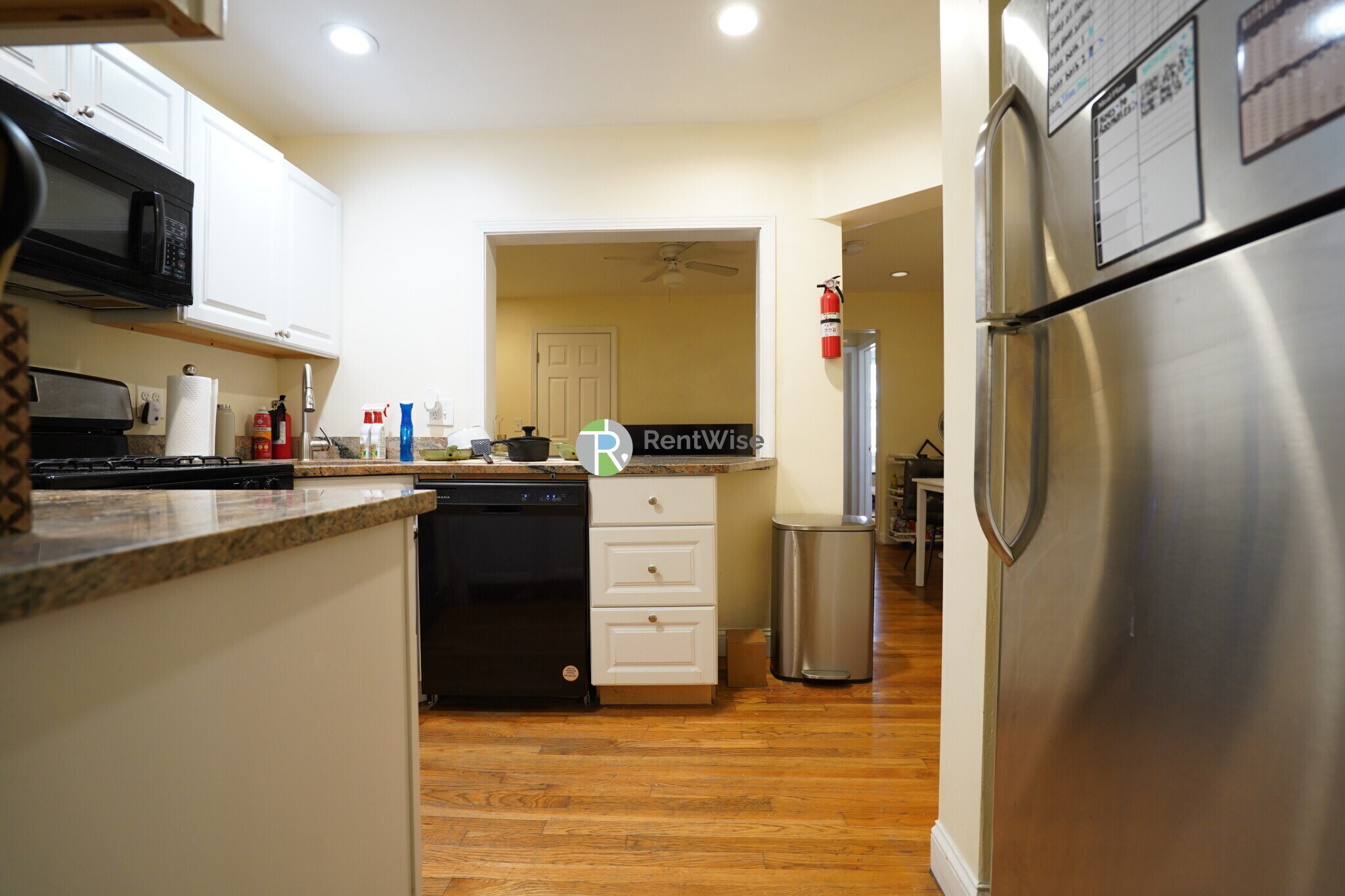 Building Photo - 62 Egmont St