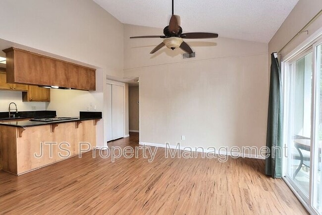 Building Photo - 8856 N Winding Way